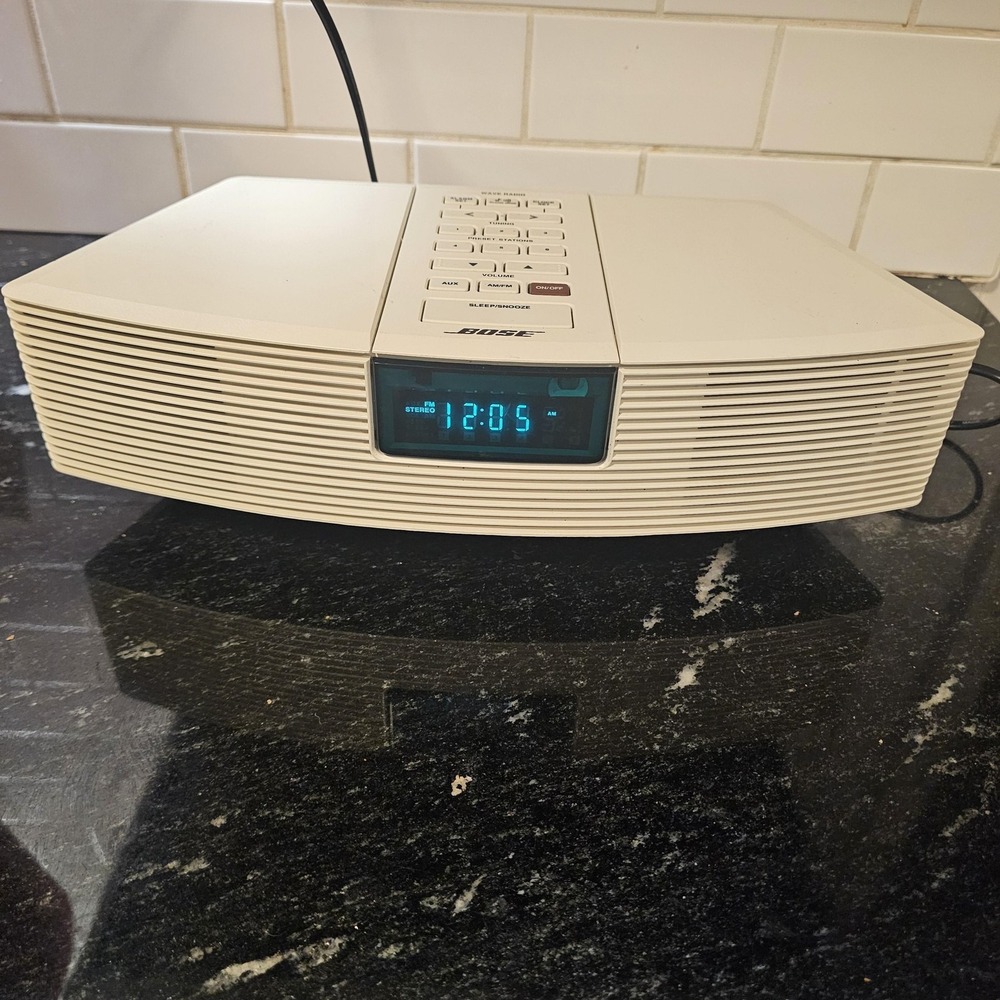 Vintage Bose Wave Radio AWR1-1W AM FM Clock Radio Beige Tested Working VIDEO